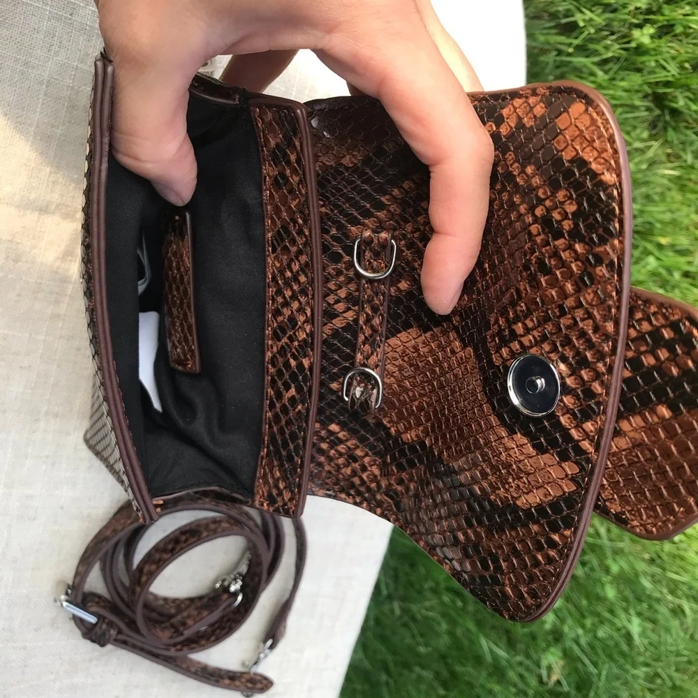 Zara Brown Snake-Print Mini Crossbody Belt Bag - Picture 5 of 8